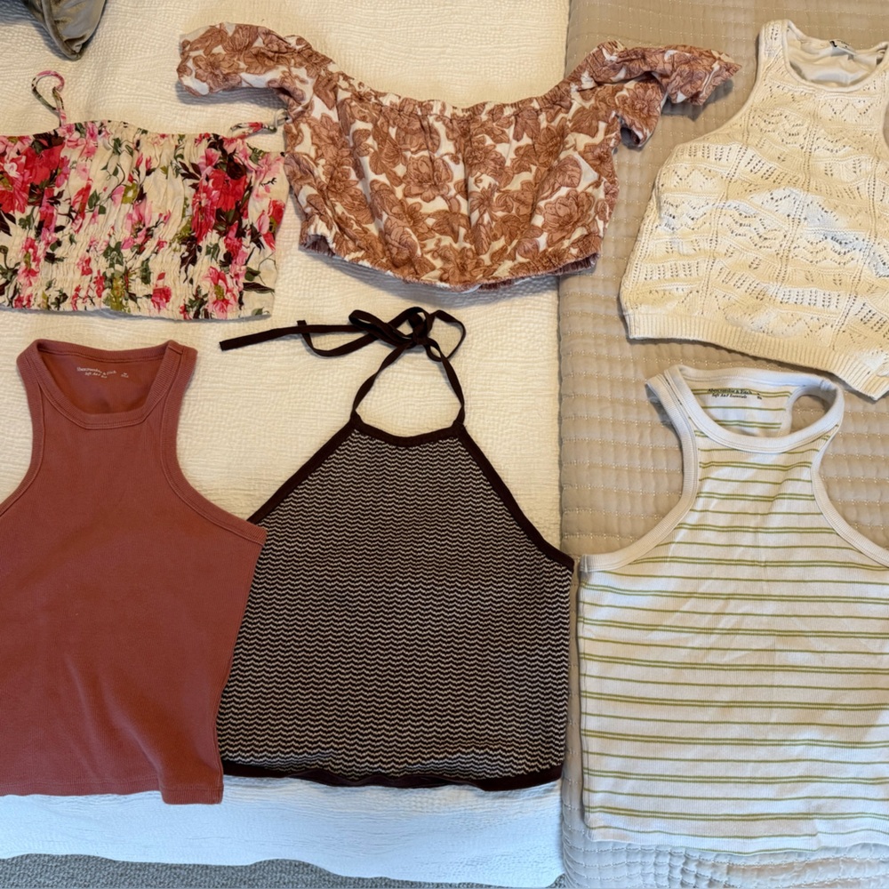 Abercrombie Women’s Tanks and Crop Tops